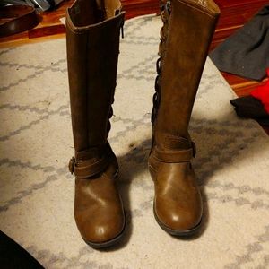 Girls boots with faux lace up